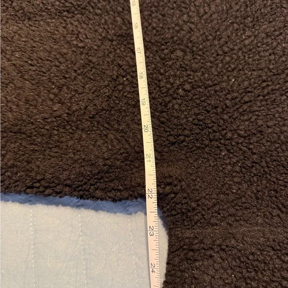 The North Face Women’s Black Hoodie - Picture 4 of 7